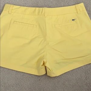 Vineyard Vines shorts